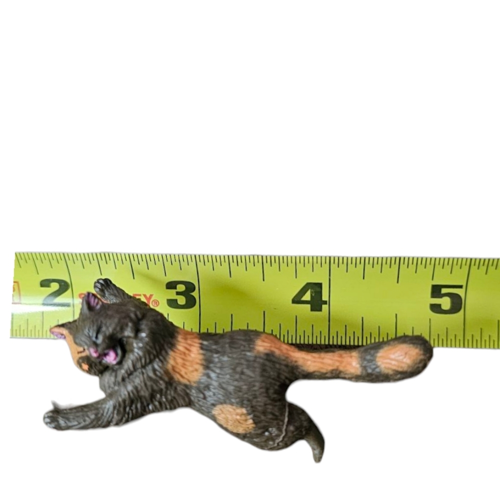 Lot of 6-Small Suction Cup Cat Kitten Cell Phone Desktop Stand Or Window Trinket - Picture 6 of 6